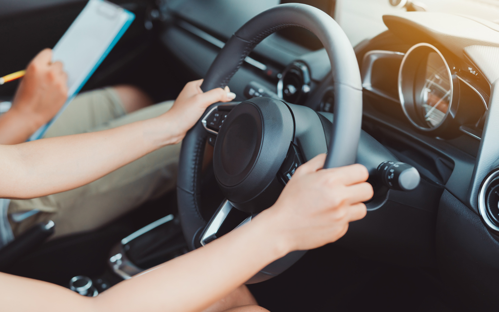 Automatic Driving Lessons in Leeds